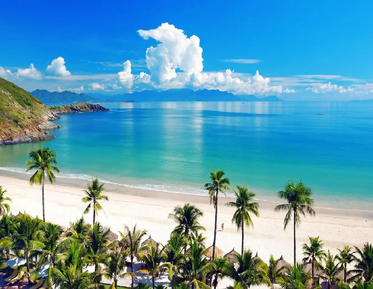 tong-hop-10-dia-diem-check-in-da-nang-dep-me-man
